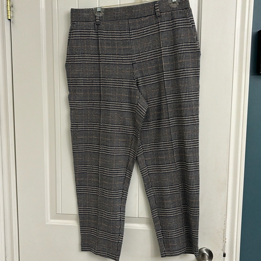 LANDS END Sport Knit Tapered Leg Pants